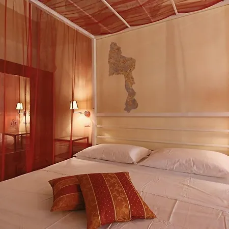 Uffizi Harmony Bed & Breakfast